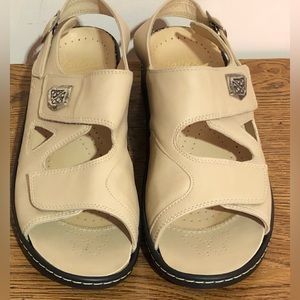 Fidelio Hallux Fabia Cream Beige Bunion Adjustable Wedge Sandals Sz 40/US 9